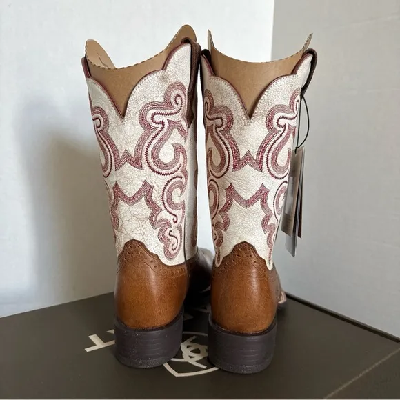 Ariat Western Cowboy Boots Brown and White