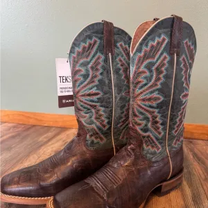 Ariat Western Cowboy Boots - Men’s 11