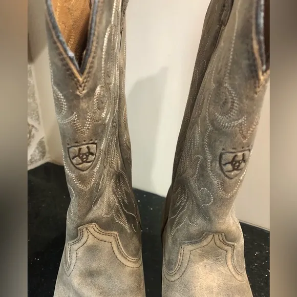 Ariat Women’s Western Boots Sz 6