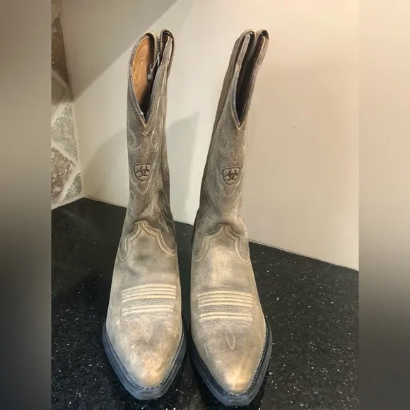 Ariat Women’s Western Boots Sz 6