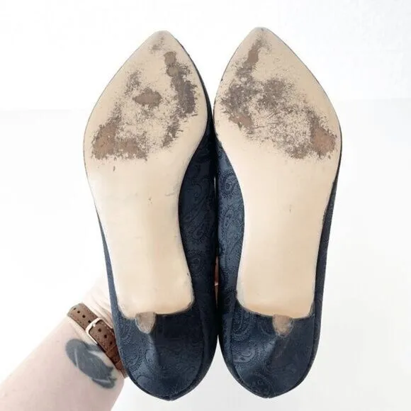Arnold Churgin Womens Paisley Satin Pointed Toe Heeled Pump Shoes Black Size 5.5