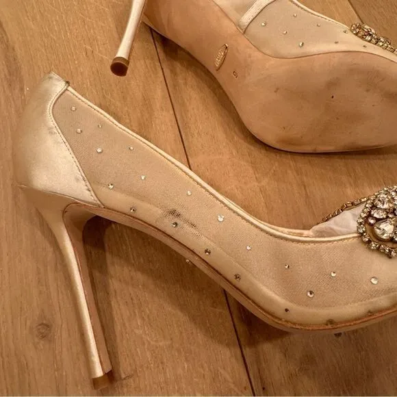 Badgley Mischka BrandQuintana Crystal Ornamented Pump