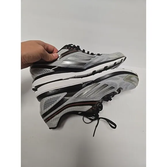 BARELY USED Adidas AdiZero Rush Running Shoes Mens 11 1/2 Silver Black 104860597