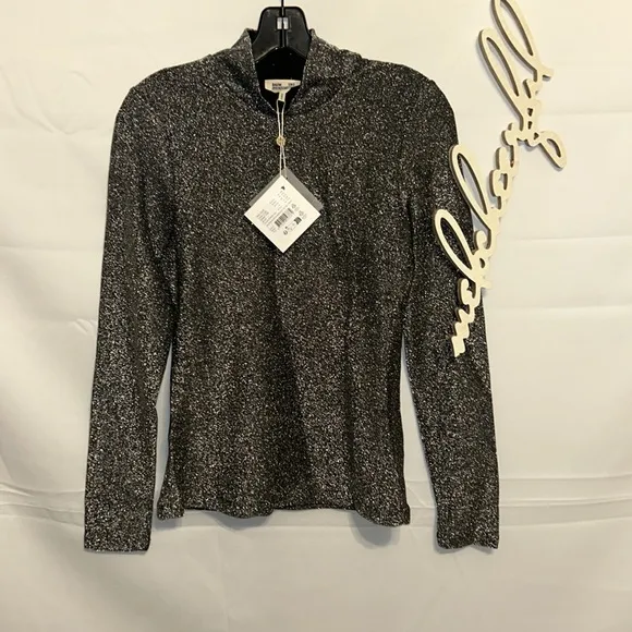 Baum und Pderdgarten Jacka Shimmer Gray Turtleneck