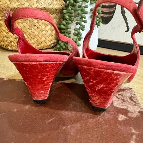 BBRUNO MAGLI Red VTG Pumps SZ 9 AA Cap Toe Slingback Heels Suede Snake Embossed