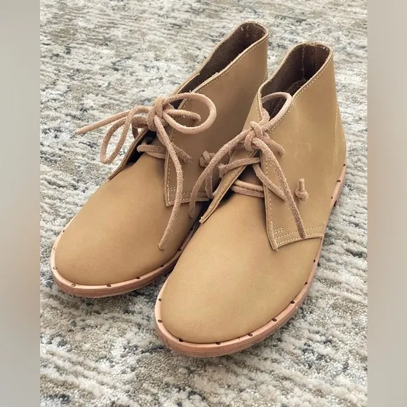 BEEK Bunting Chukka Boots Womens Size 7.5 Lace up Leather Suede