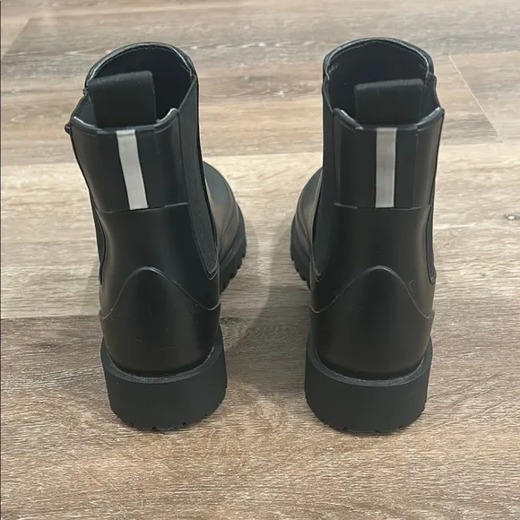 Bernardo Black Ankle Rain Boots for Women