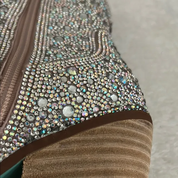 Betsey Johnson Women’s Size 6.5 Emory Sparkling Rhinestone Western Boots Bridal