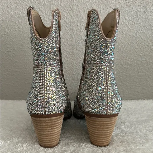 Betsey Johnson Women’s Size 6.5 Emory Sparkling Rhinestone Western Boots Bridal