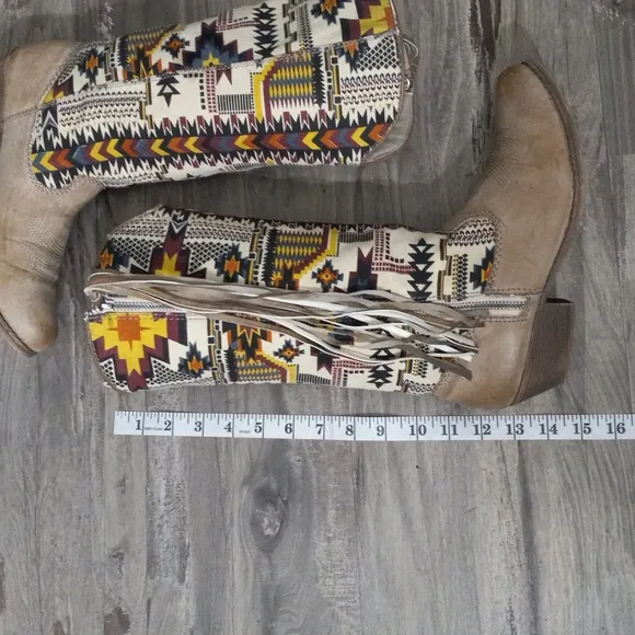 Big Buddha  Tribal Print  Tassel Caboy Boots Multi / Black Sz 9
