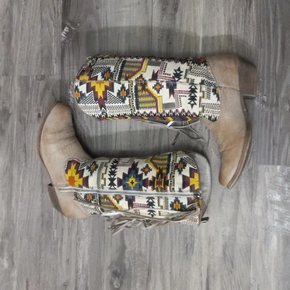 Big Buddha  Tribal Print  Tassel Caboy Boots Multi / Black Sz 9