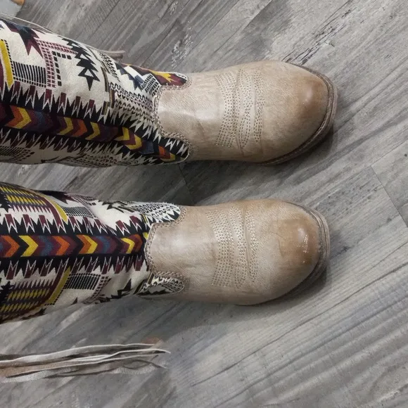 Big Buddha  Tribal Print  Tassel Caboy Boots Multi / Black Sz 9