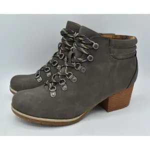 B.O.C By Born Womens Size 7 Alder Light Grey Nubuck PU Heeled Booties Boots