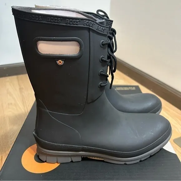 BOGS Amelia Lace Boots NEW Sz 9 Women’s Winter Snow Rain Waterproof Lace Up