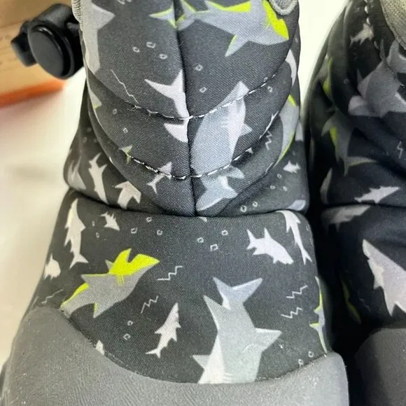 BOGS - B-Moc Sharks Kid's Snow Boots Infants Size 4 Winter Snow Outdoors