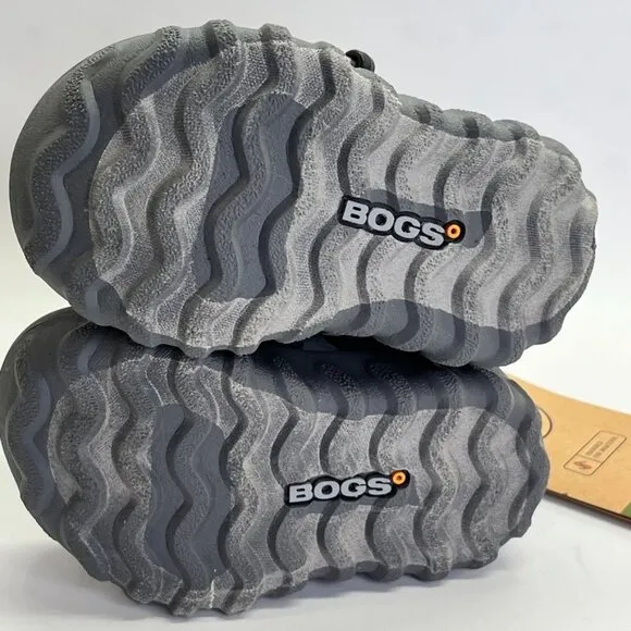 BOGS - B-Moc Sharks Kid's Snow Boots Infants Size 4 Winter Snow Outdoors