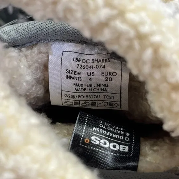 BOGS - B-Moc Sharks Kid's Snow Boots Infants Size 4 Winter Snow Outdoors