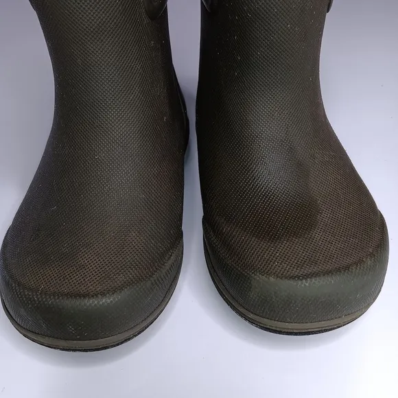 Bogs Green Rain &amp; Snow Boots with Durable Rubber Sole