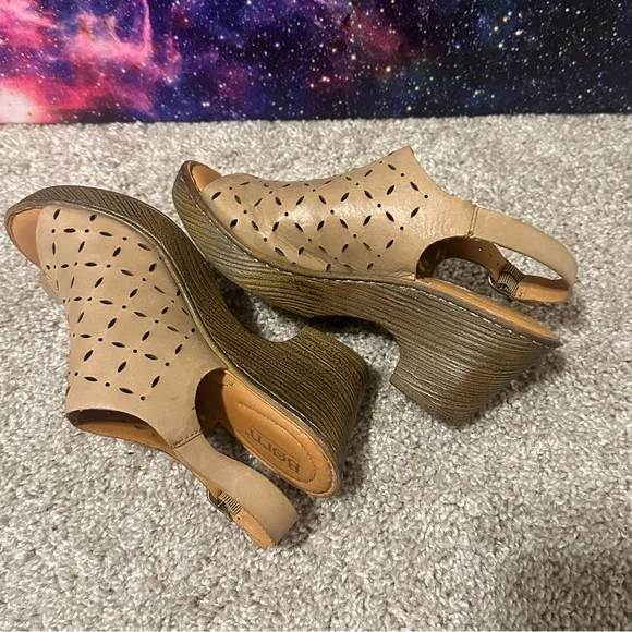Born Diamond Leather Slingback Wood Clogs Open Toe Sandals Womens Shoes sz 8