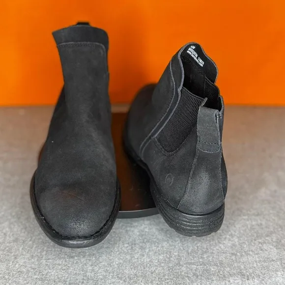 BORN LANEY Black Distressed Chelsea Boot Slip On Size 10 M