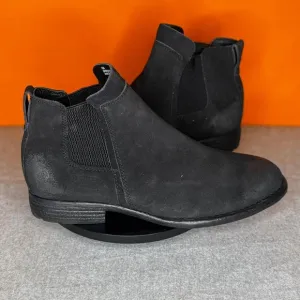 BORN LANEY Black Distressed Chelsea Boot Slip On Size 10 M