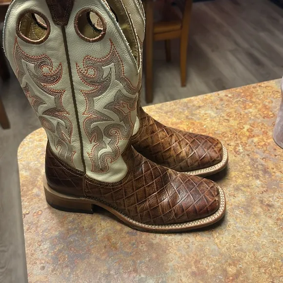 Boulet women’s boots