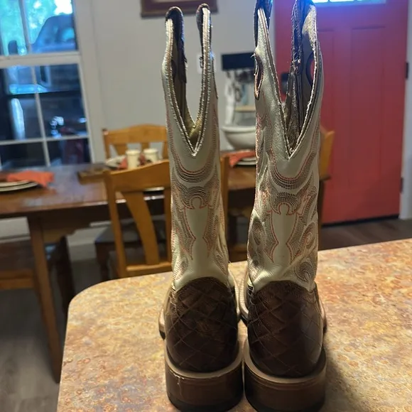 Boulet women’s boots