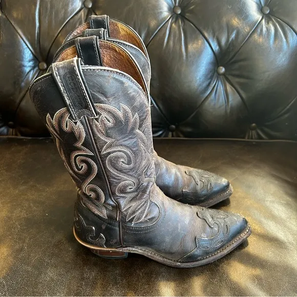 Boulet women’s cowboy boots brown size 6.5