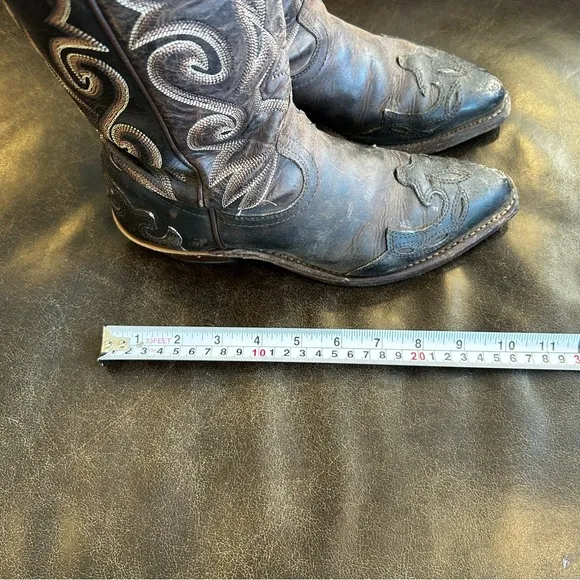 Boulet women’s cowboy boots brown size 6.5