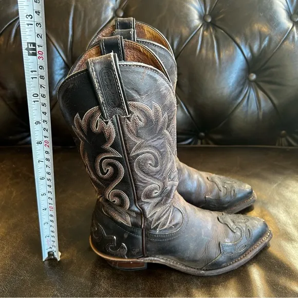 Boulet women’s cowboy boots brown size 6.5