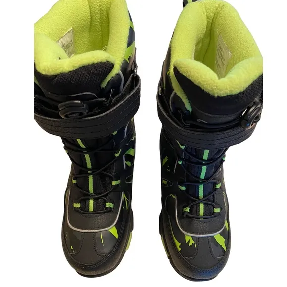 Boys Snow Boots Quest Menace Boys Snow Boot Black Green