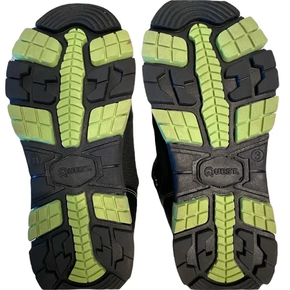 Boys Snow Boots Quest Menace Boys Snow Boot Black Green