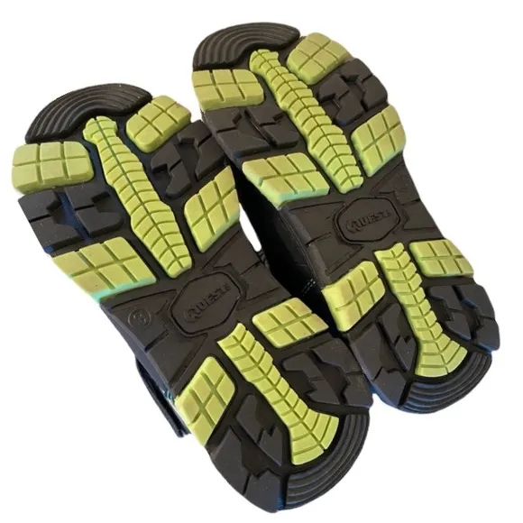 Boys Snow Boots Quest Menace Boys Snow Boot Black Green