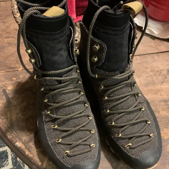 Brand new in box Naglev Combat Boots men’s size 9