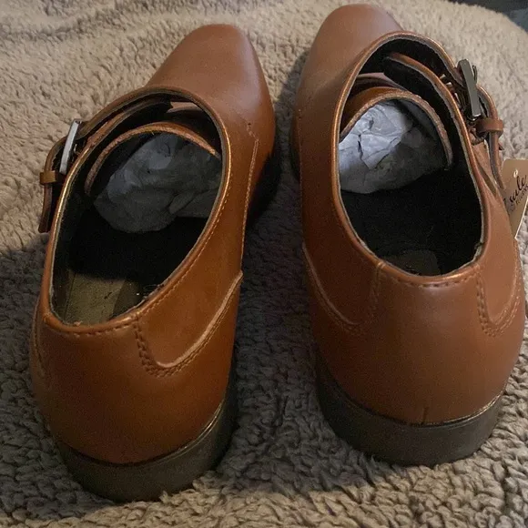 Brand New Mens Calvin Klein Brown Leather with Buckle Slip-On Shoes Size 8!