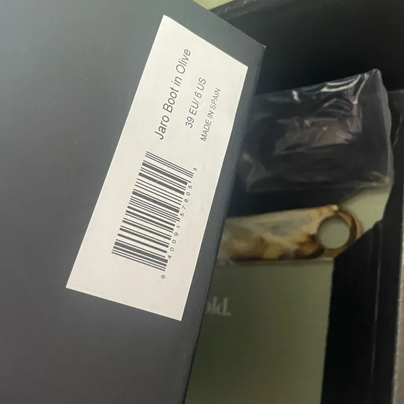 Brand New Taft Canvas boots