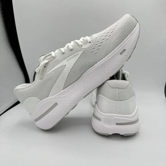 Brooks Ghost Max Size 10.5 D Support Running Shoes White Mens Training Jogging