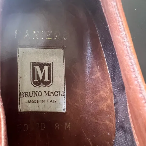 Bruno Magli Raniero Vintage Oxford Dress Shoes Timeless Style rare Waterproof 8M