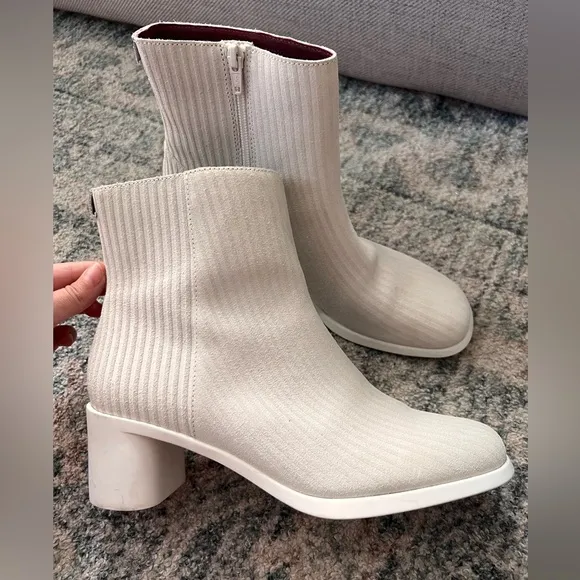 Camper Meda White Ankle Boots for Women