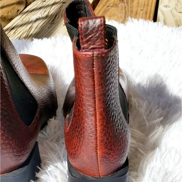 Camper Womens Brown Leather Ankle Chelsea Boots NWOT size 5-5.5