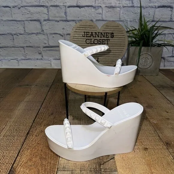 Carmen Sol Tonino mid wedge jelly Rubber Studded Accents SandalsWomen's Size 7