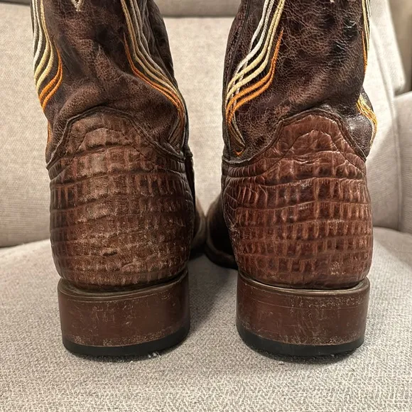 Cavender's Men's Cognac Hornback Caiman Print Square Toe Cowboy Boots Men’s 8.5