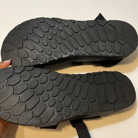 Chaco sandal lowdown 2 Men’s black hiking sandal shoe size 12M