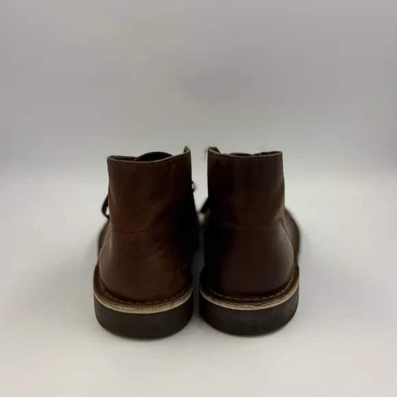 Clarks brown chukka boots men’s size 10