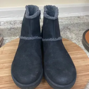 Clarks Cloudstepper Step Glow Rose ankle boots