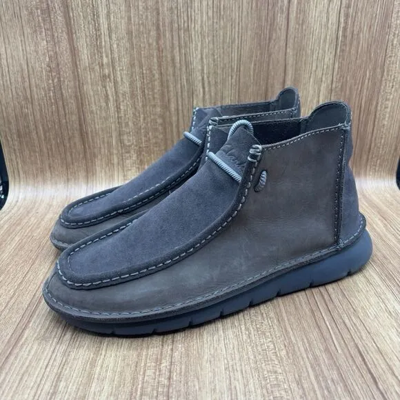 Clarks Colehill Wally Chukka Boots Gray Nubuck Leather Men’s Size 11.5 M