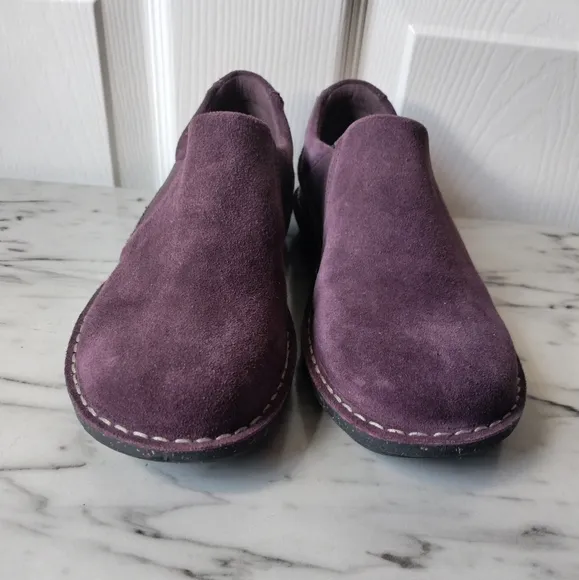 Clarks Collection women's suede Slip-On Shoes Tamitha Gwyn Aubergine siz…