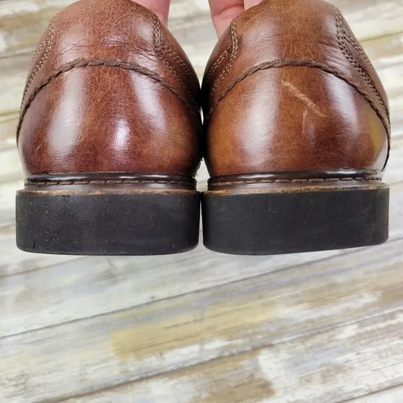 Clarks Men's Brown Leather Oxford Dress/Casual Shoes Sz 10.5 Gumlite Vibram Sole