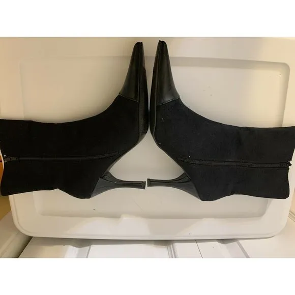 Classique Women’s Sz 9M‎ Black Boots 4in Heels