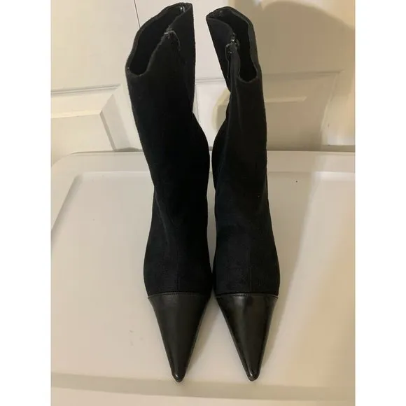 Classique Women’s Sz 9M‎ Black Boots 4in Heels